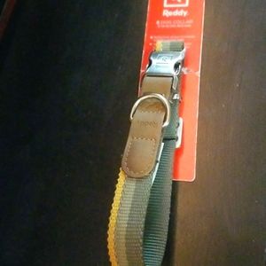 Reddy dog collar with a strong metal clip